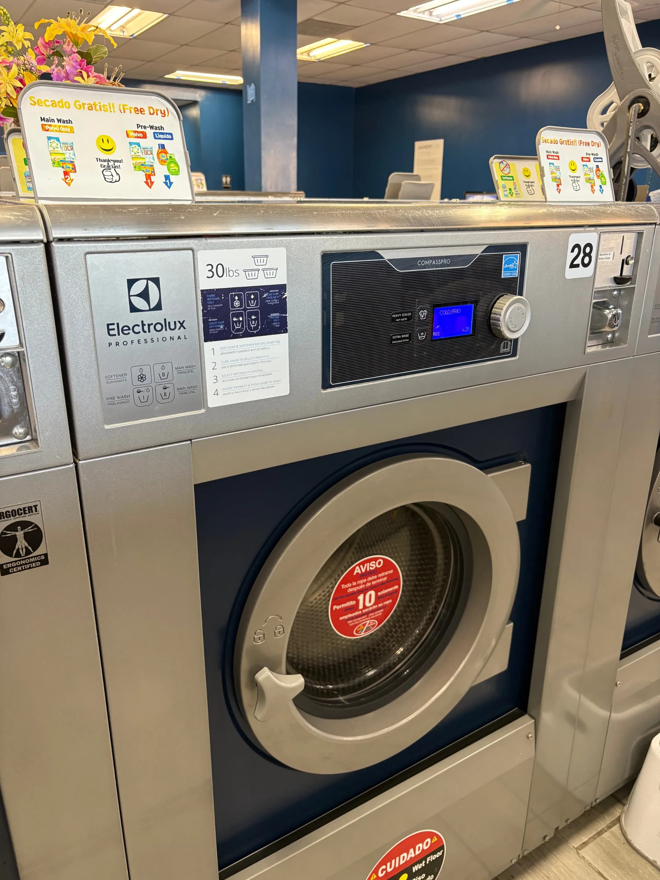 Electrolux washer with spacious drum